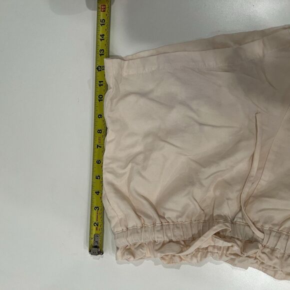 Hatch Cream Lula Maternity Shorts - Picture 8 of 8